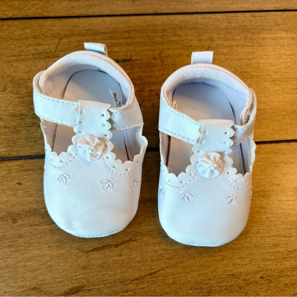 Little Things Mean A Lot, Baby Girl Dress Crib Shoes, Size 3 (6/9 months)